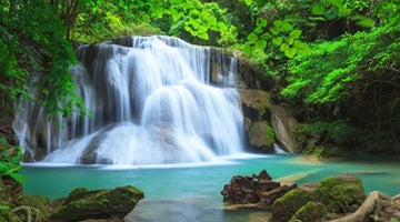 Drinking Water - Spring, filtered or distilled? The upsides downsides and alternatives.